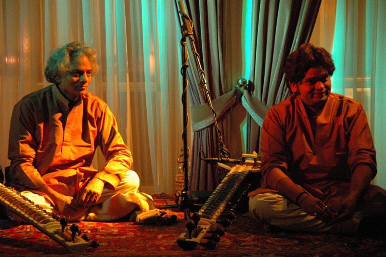 Mishras-The_Sound_of_India-21